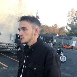 Meet your Posher, Blake